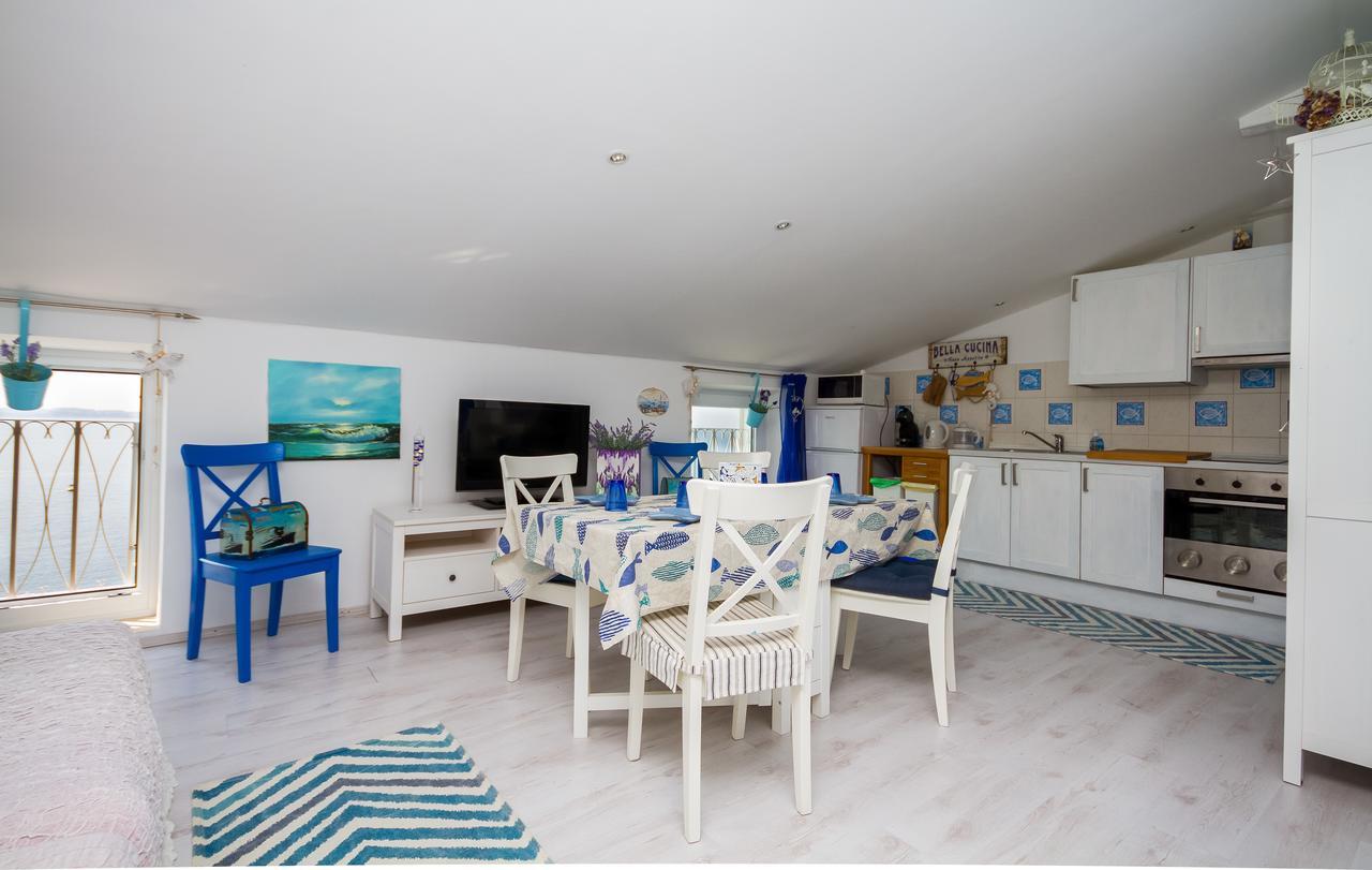 Apartma Blue Sea By Locap Group